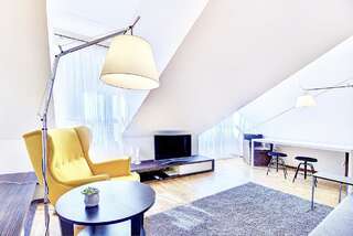 Апартаменты Vilnius Apartments & Suites - Town Hall Вильнюс Улучшенные апартаменты с 1 спальней (Boksto, 14A)-4