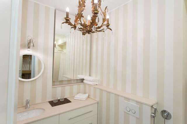 Апартаменты Vilnius Apartments & Suites - Town Hall Вильнюс-42